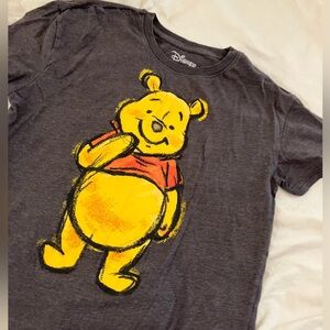 Adorable Disney shirt🍯🧸